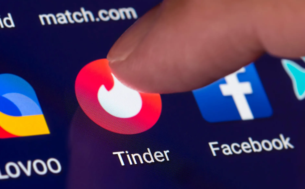 Should I Delete My Online Dating Profile if I Found a Date?